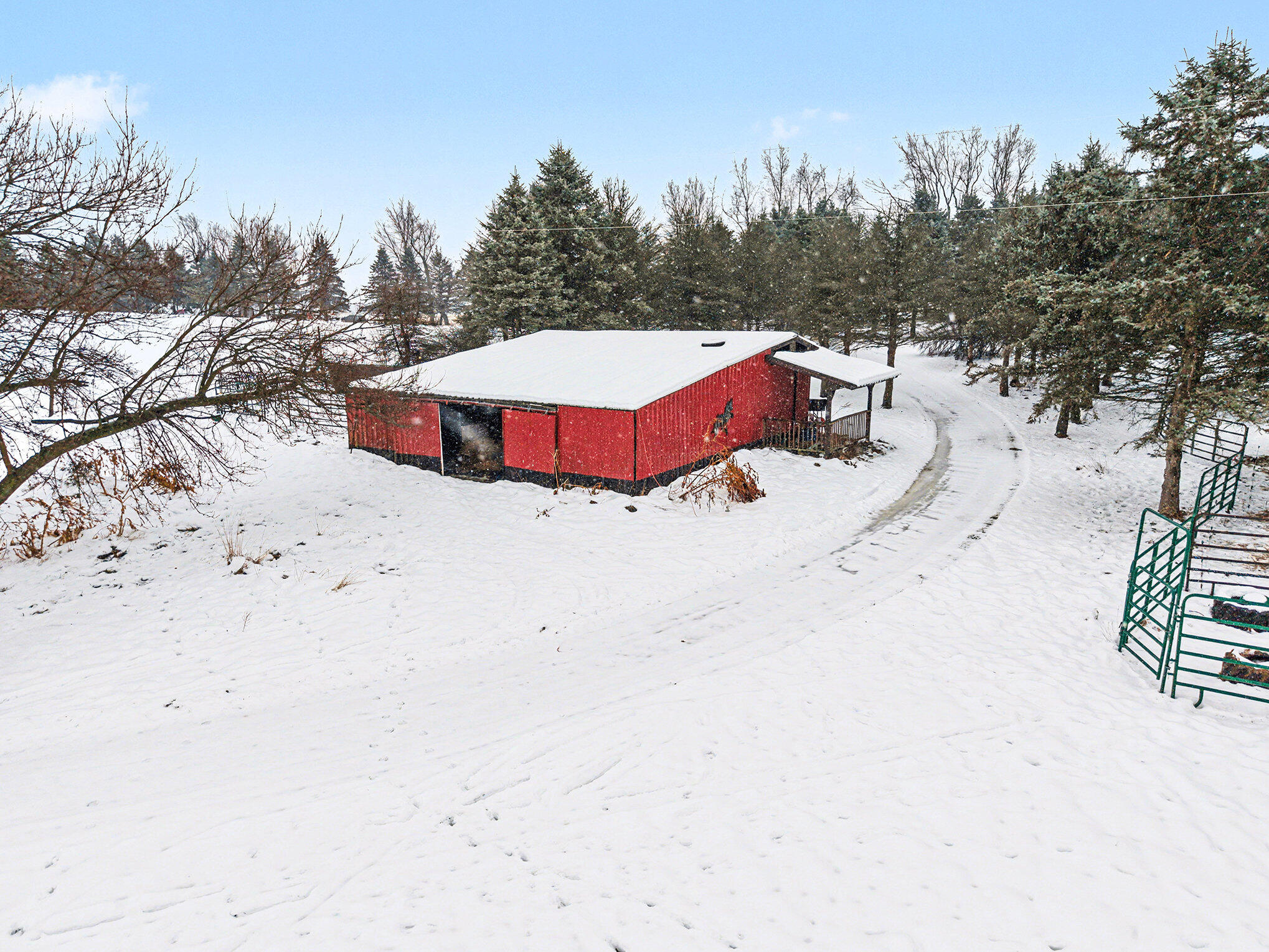 2041 North Meridian Road Hudson, MI 49247 - Photo 39 of 52 035_dji_20251210124731_0004_d_294