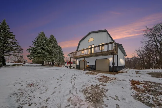 $399,900 | 2041 North Meridian Road, Hudson, MI 49247