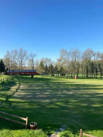 $399,900 | 2041 North Meridian Road, Hudson, MI 49247