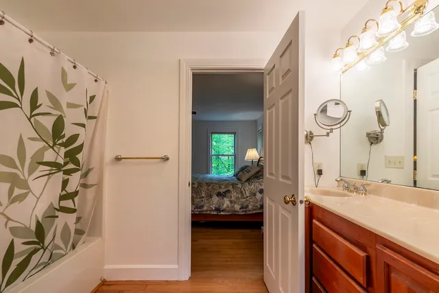 $725,000 | 308 Mending Walls Road, Manchester, VT 05255