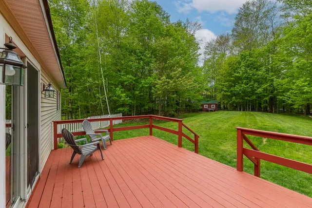$725,000 | 308 Mending Walls Road, Manchester, VT 05255