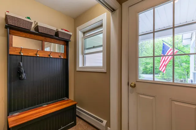 $725,000 | 308 Mending Walls Road, Manchester, VT 05255