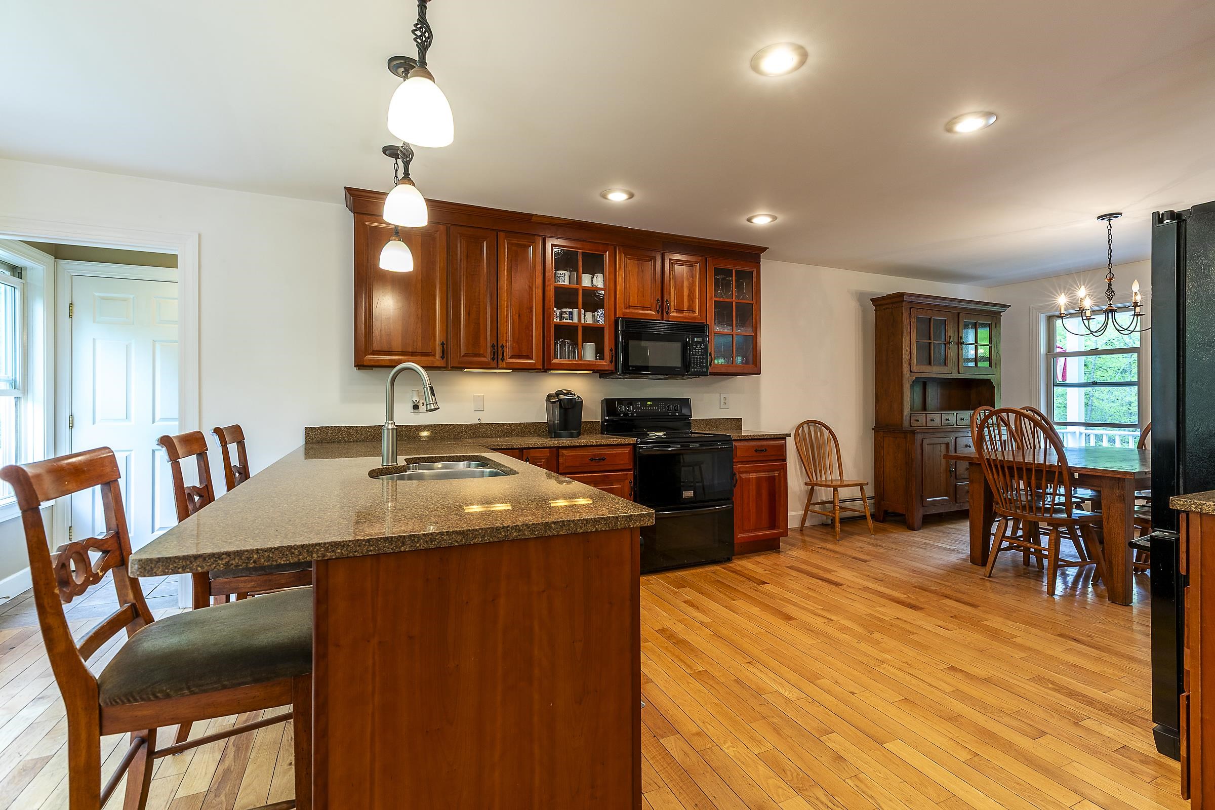 308 Mending Walls Road Manchester, VT 05255 - Photo 9 of 23