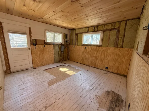 $280,000 | 17 John Street, Camden, ME 04843