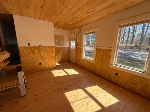 $280,000 | 17 John Street, Camden, ME 04843