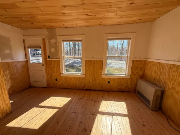 $280,000 | 17 John Street, Camden, ME 04843