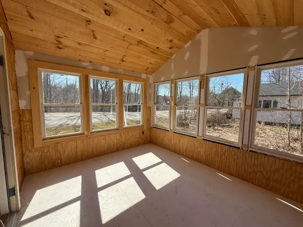 $280,000 | 17 John Street, Camden, ME 04843