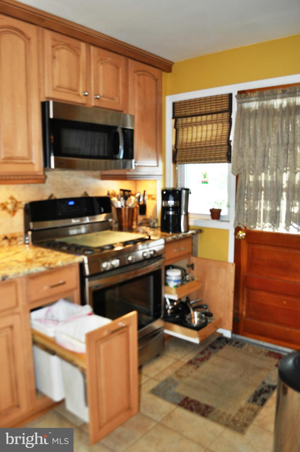 1932 Searles Road Baltimore, MD 21222 - Photo 15 of 30 Kitchen