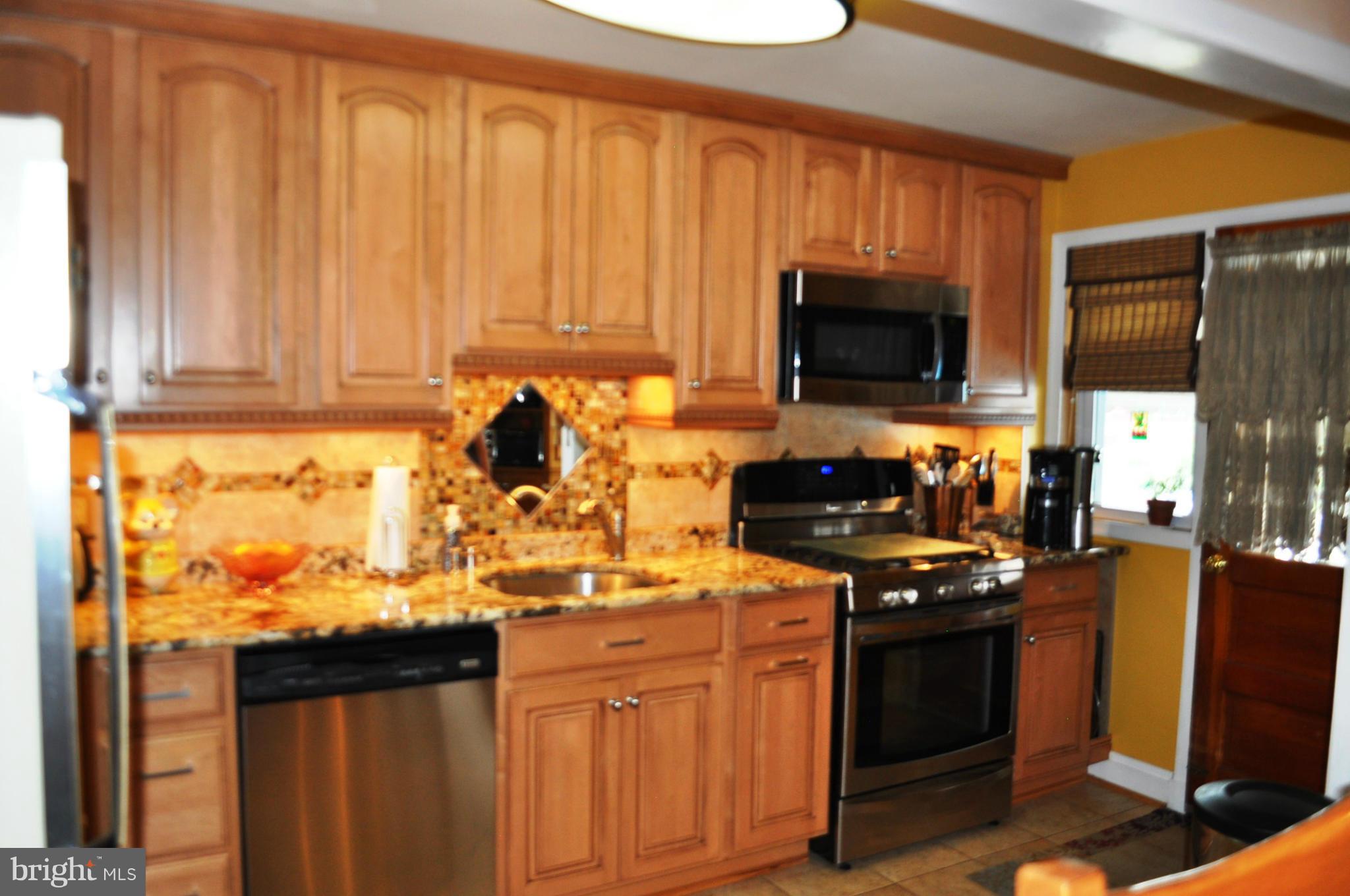 1932 Searles Road Baltimore, MD 21222 - Photo 10 of 30 Kitchen