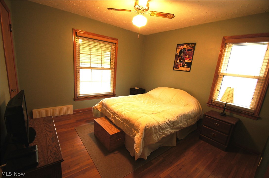 1814 Lorimer Road Cleveland, OH 44134 - Photo 11 of 24
