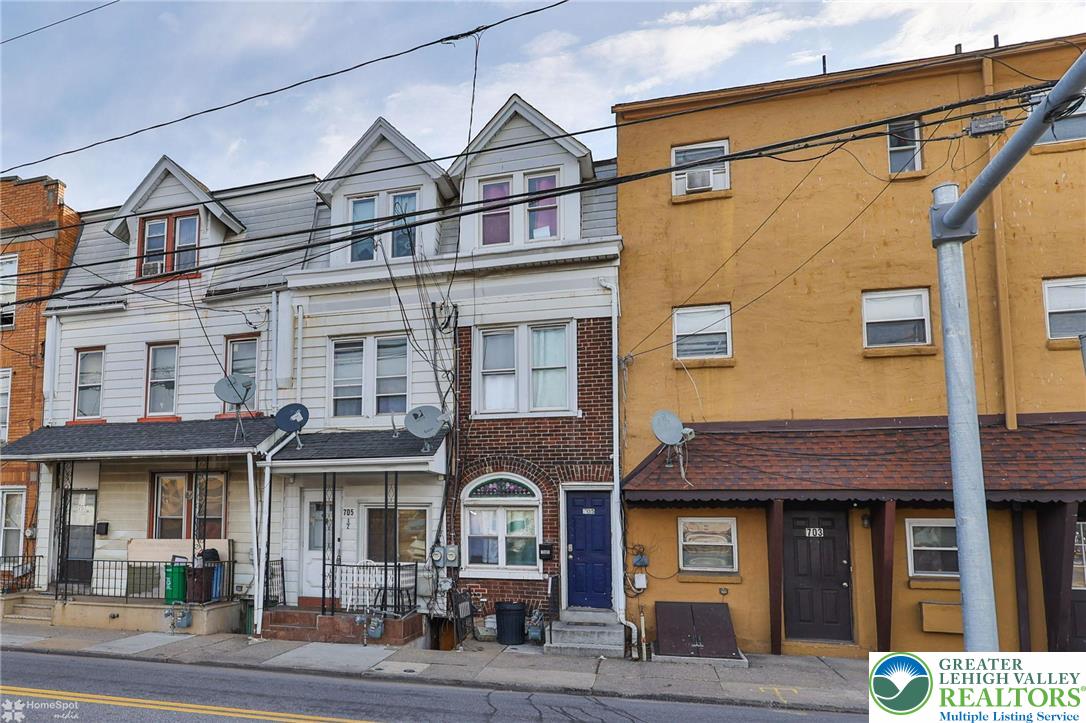 705 North Front Street Allentown, PA 18102 - Photo 1 of 44 a front view of a brick building