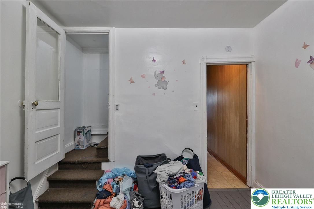 705 North Front Street Allentown, PA 18102 - Photo 21 of 44 a view of room with lots of stuff