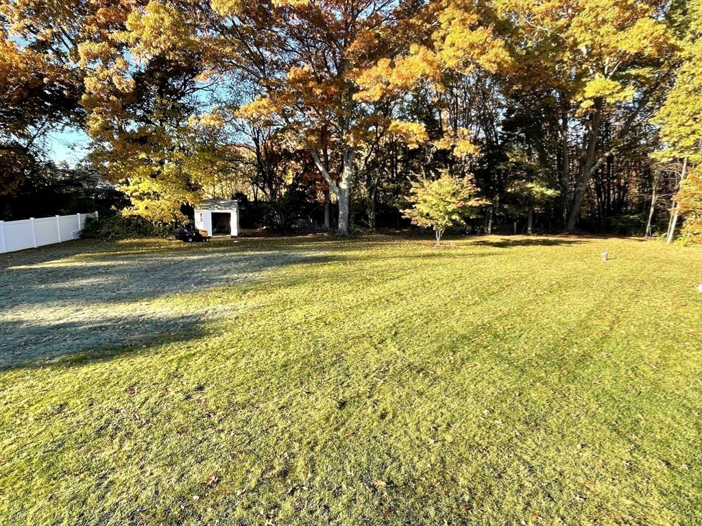 29 Powdermill Road Haverhill, MA 01830 - Photo 28 of 33 Gallery Image 28