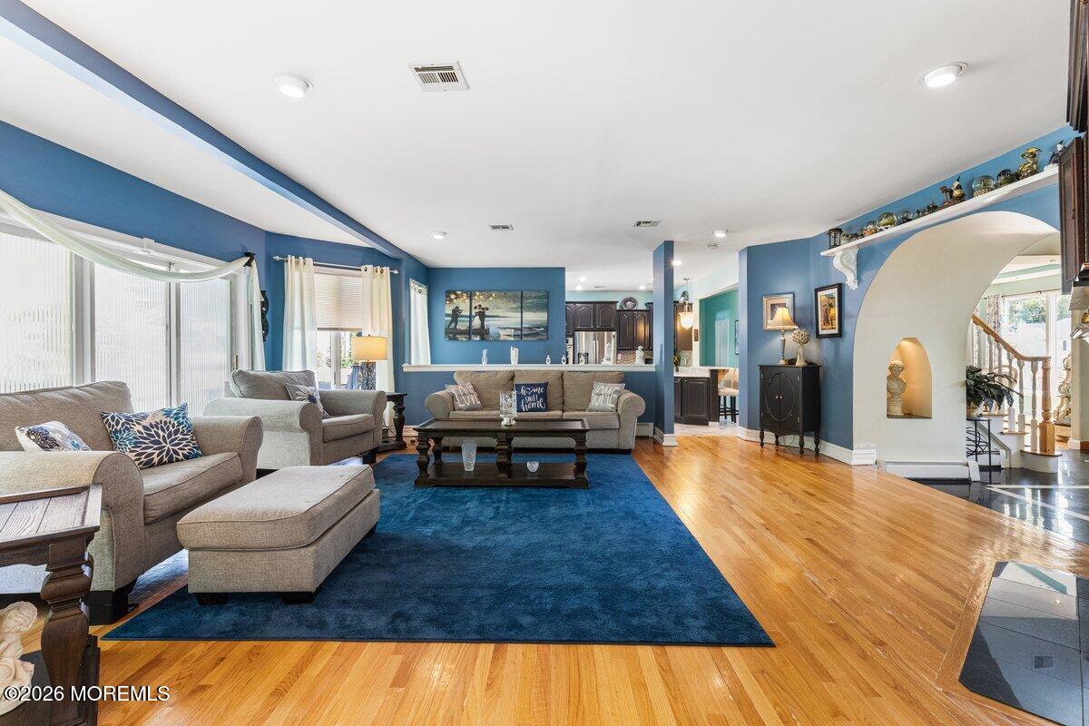 376 Morristown Road Matawan, NJ 07747 - Photo 34 of 69 Family Room 3(4)
