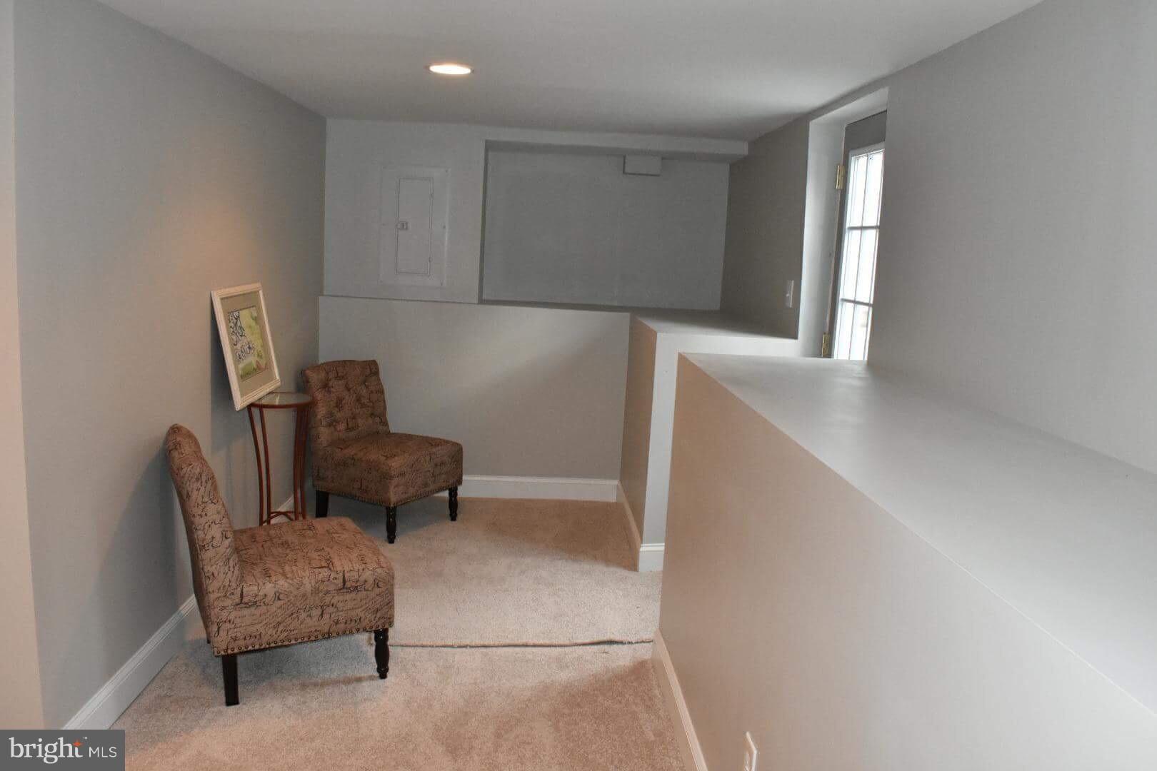 238 Pinewood Road Baltimore, MD 21222 - Photo 12 of 22 a living room with furniture and a couch