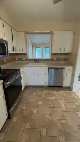 $195,000 | 729 East 121 Terrace, Kansas City, MO 64146