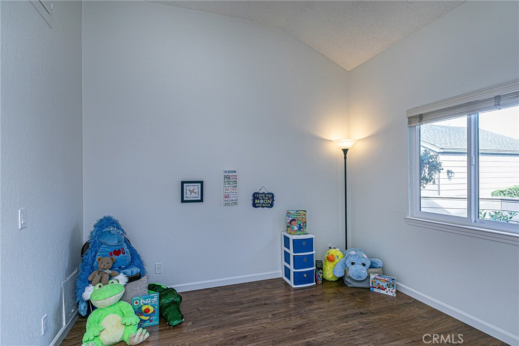 1412 Oakridge Park Road Santa Maria, CA 93455 - Photo 15 of 25