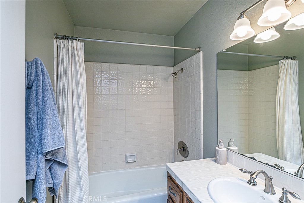 1412 Oakridge Park Road Santa Maria, CA 93455 - Photo 16 of 25