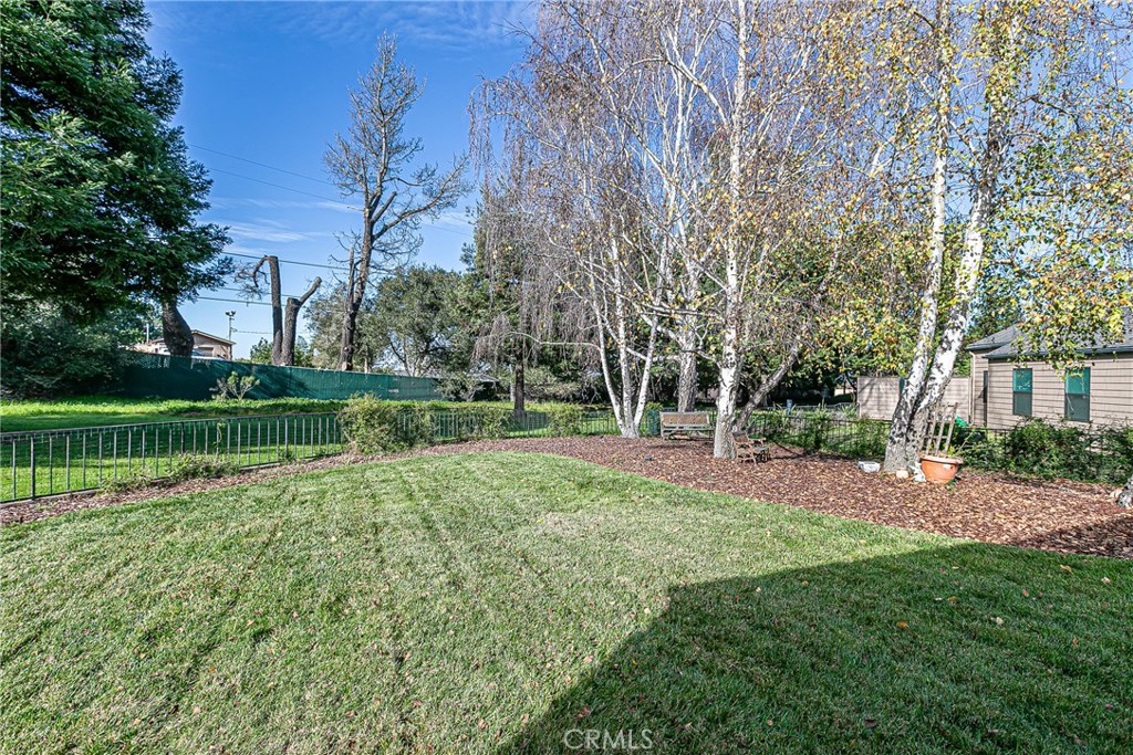 1412 Oakridge Park Road Santa Maria, CA 93455 - Photo 20 of 25