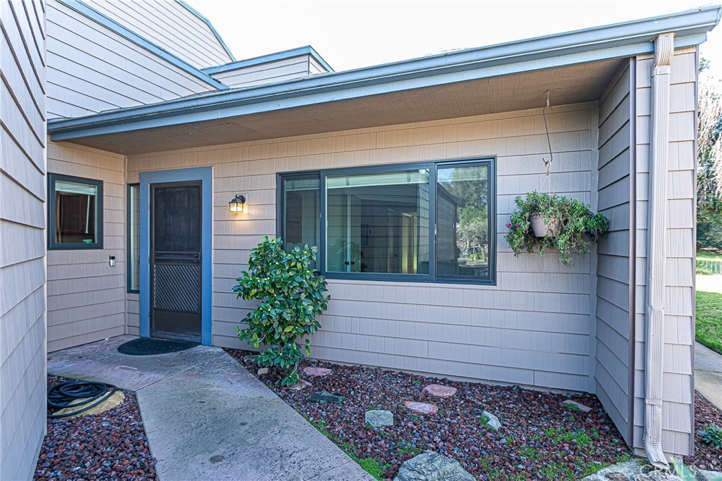 1412 Oakridge Park Road Santa Maria, CA 93455 - Photo 2 of 25