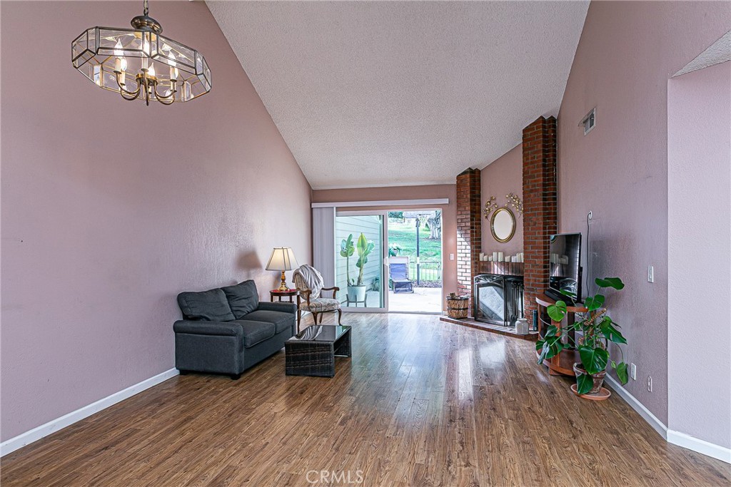 1412 Oakridge Park Road Santa Maria, CA 93455 - Photo 4 of 25