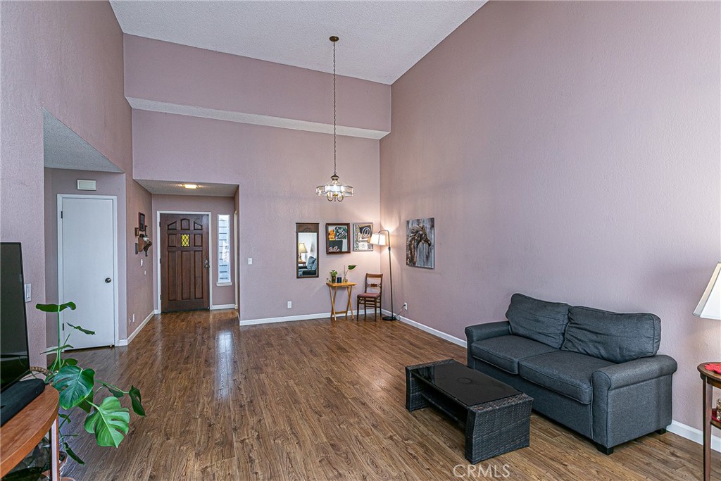 1412 Oakridge Park Road Santa Maria, CA 93455 - Photo 6 of 25