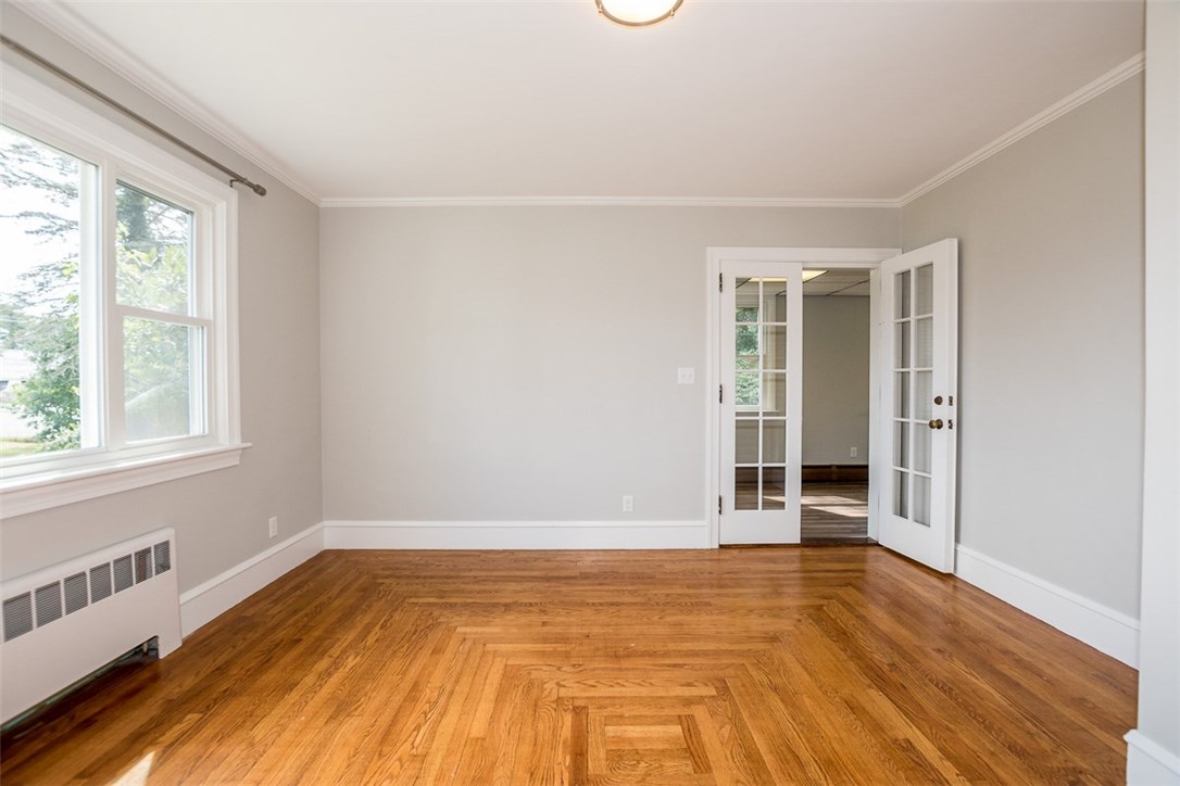 103 Stafford Road Tiverton, RI 02878 - Photo 26 of 29 Gallery Image 26