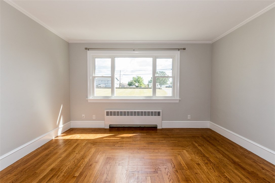 103 Stafford Road Tiverton, RI 02878 - Photo 28 of 29 Gallery Image 28