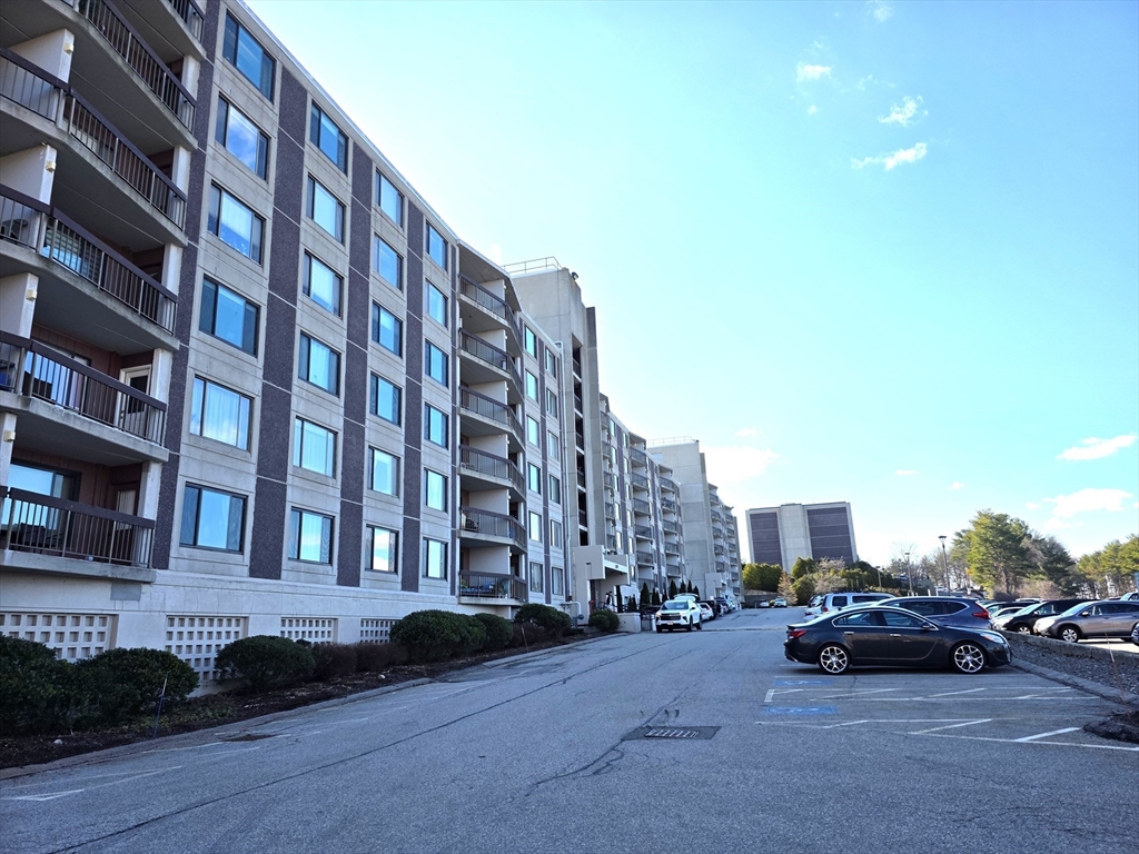 1500 Worcester Road, Unit 724 Framingham, MA 01702 - Photo 2 of 33