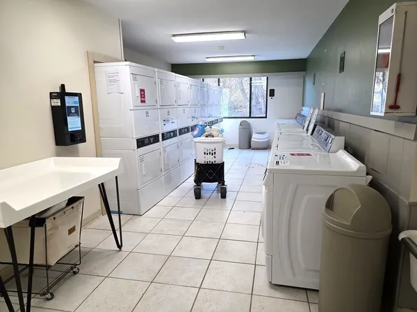 $275,000 | 1500 Worcester Road, Unit 724, Framingham, MA 01702