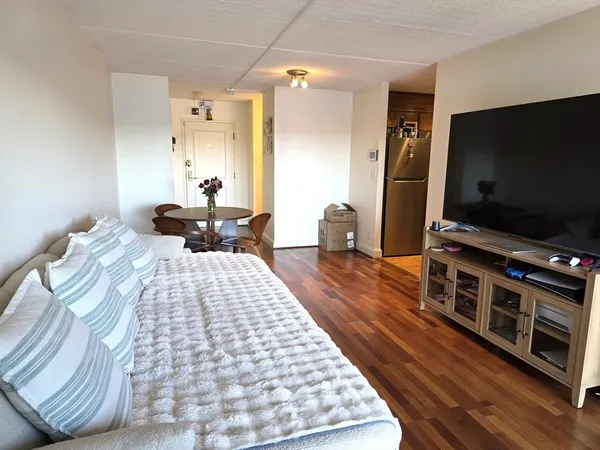 $275,000 | 1500 Worcester Road, Unit 724, Framingham, MA 01702