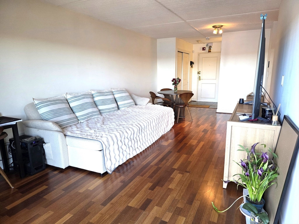 1500 Worcester Road, Unit 724 Framingham, MA 01702 - Photo 6 of 33