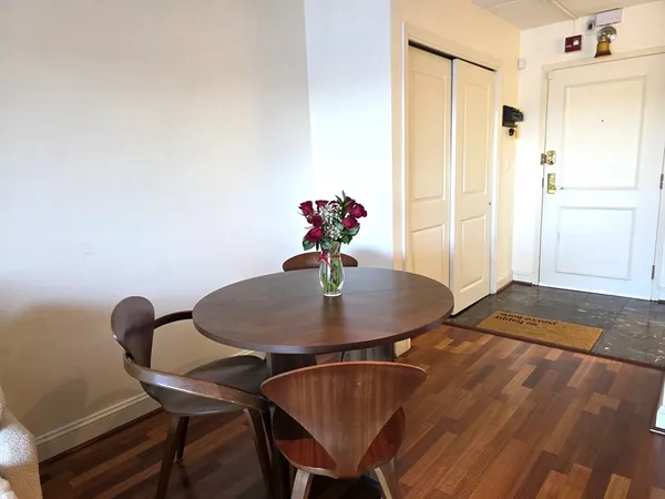 $275,000 | 1500 Worcester Road, Unit 724, Framingham, MA 01702