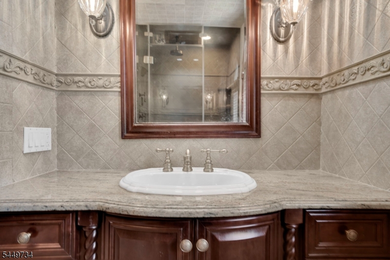 1010 Coolidge Road Elizabeth, NJ 07208 - Photo 35 of 43