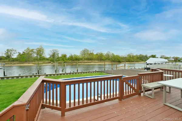 $6,650 | 3544 Woodward Street, Oceanside, NY 11572