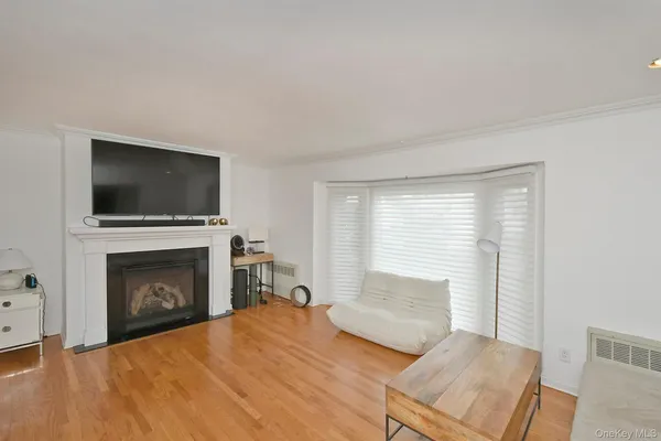 $6,650 | 3544 Woodward Street, Oceanside, NY 11572