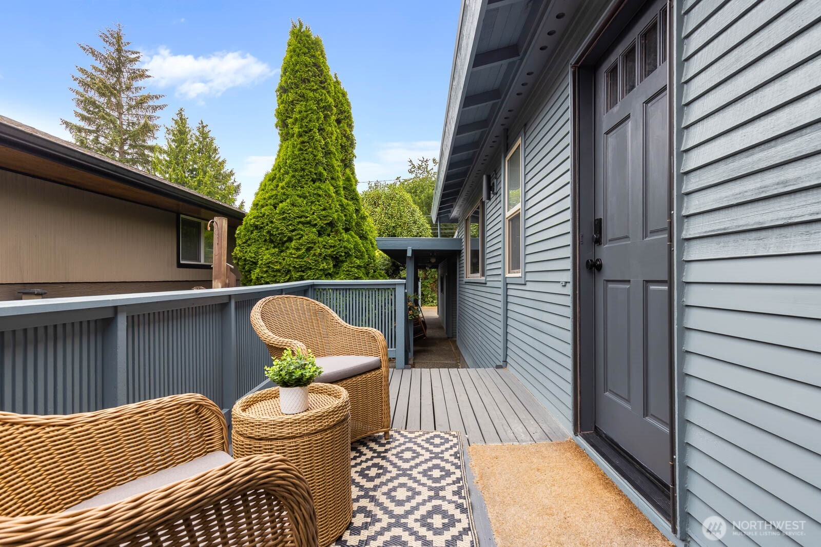 5025 48th Avenue Southwest Seattle, WA 98136 - Photo 18 of 26
