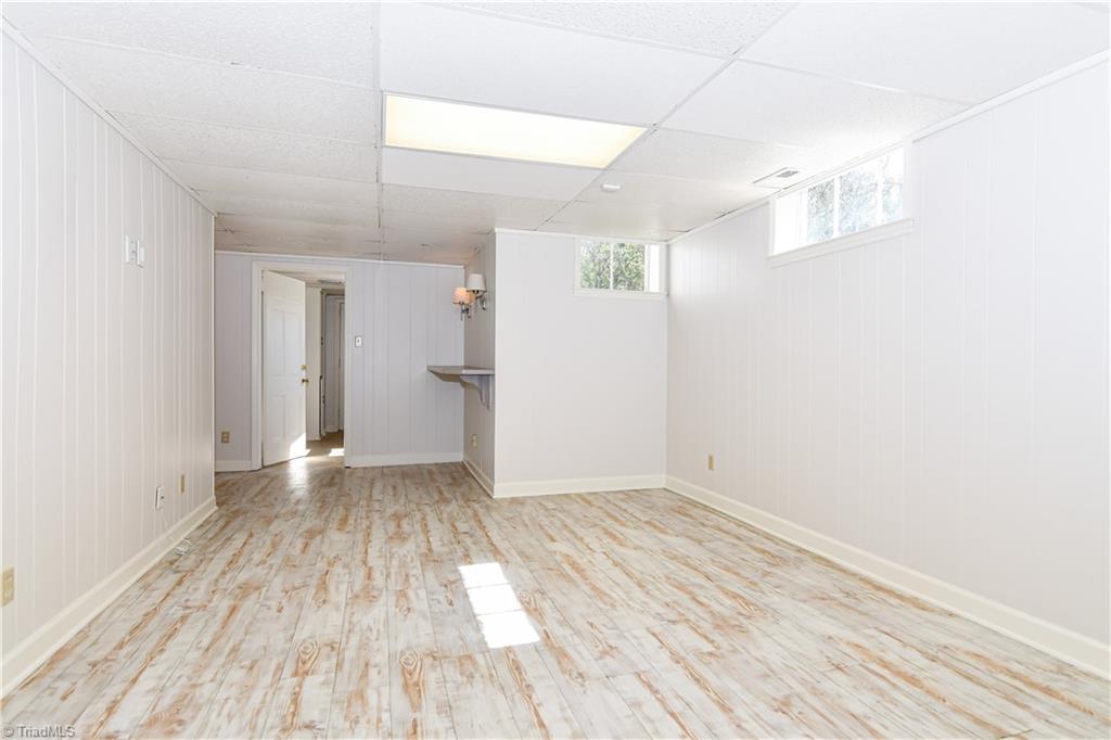 718 Dover Road Greensboro, NC 27408 - Photo 22 of 29 Gallery Image 22