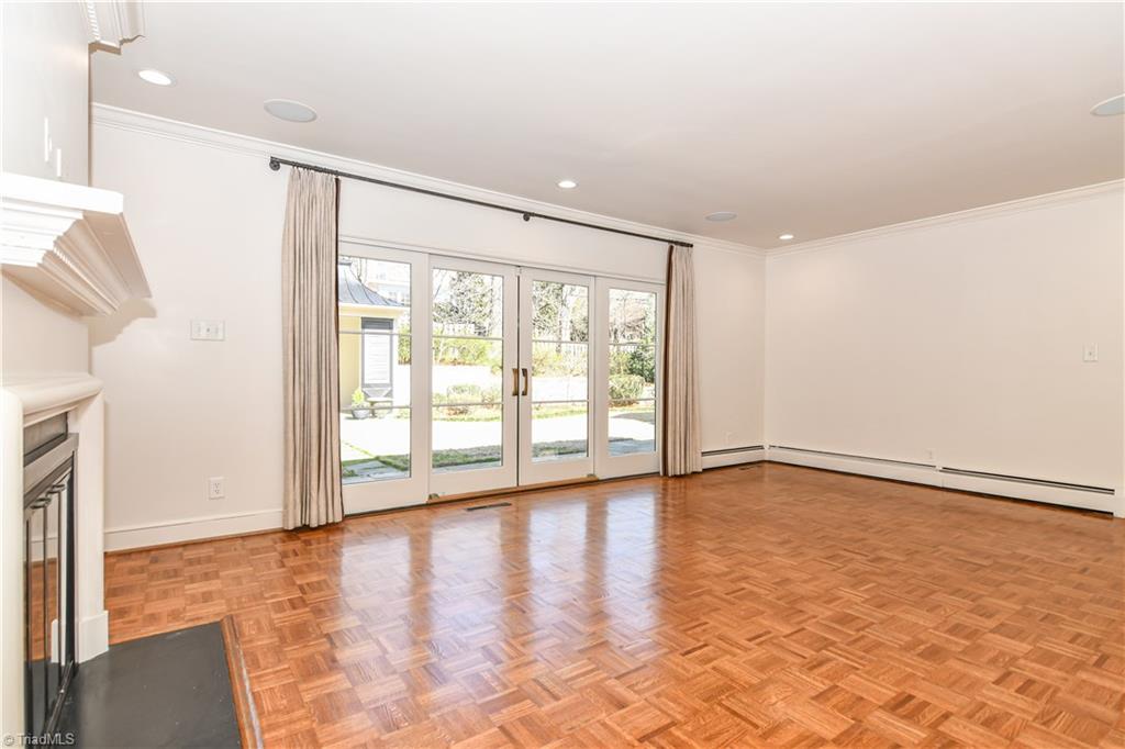 718 Dover Road Greensboro, NC 27408 - Photo 8 of 29 Gallery Image 8