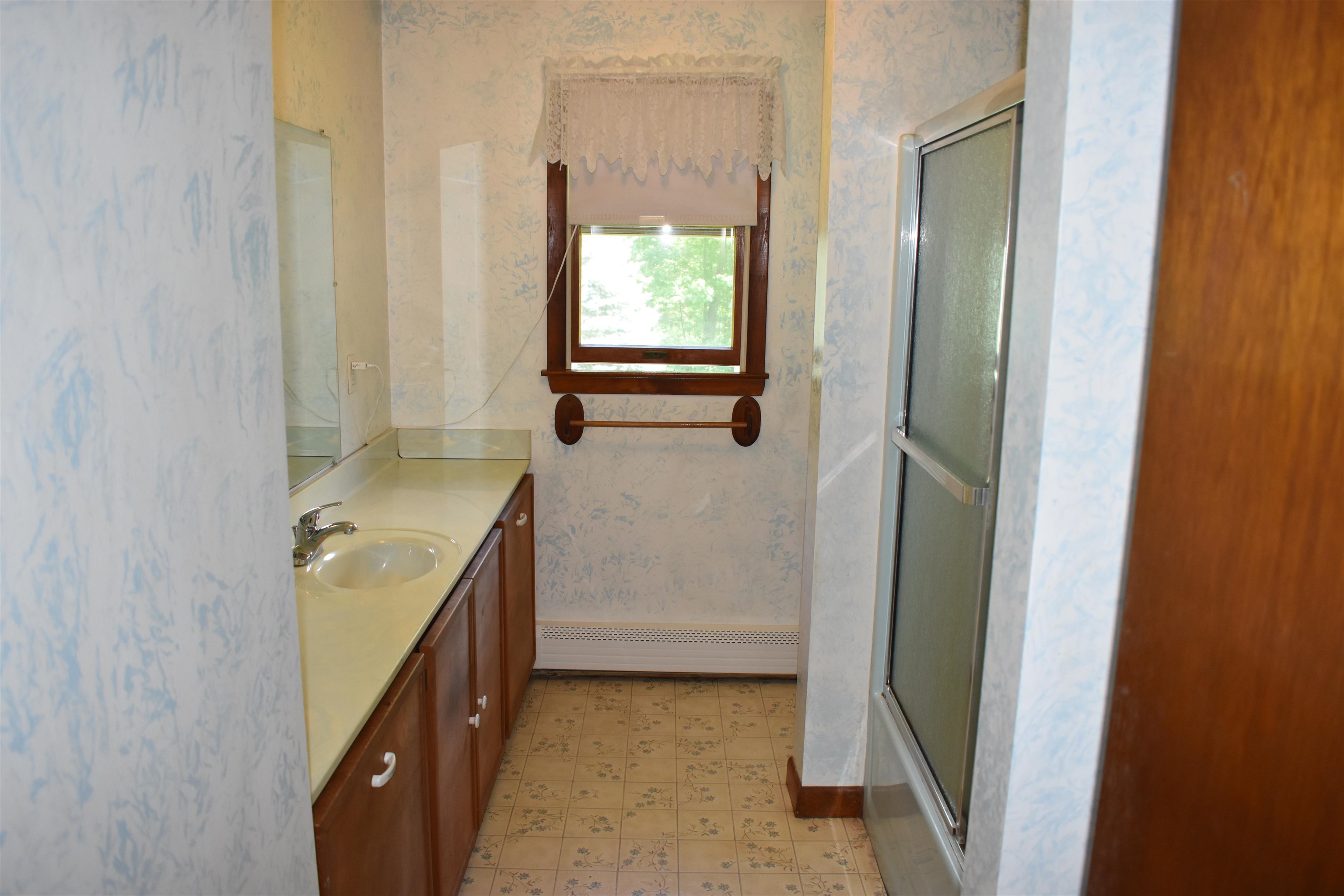 1 Whitney Grove Road Derry, NH 03038 - Photo 27 of 39