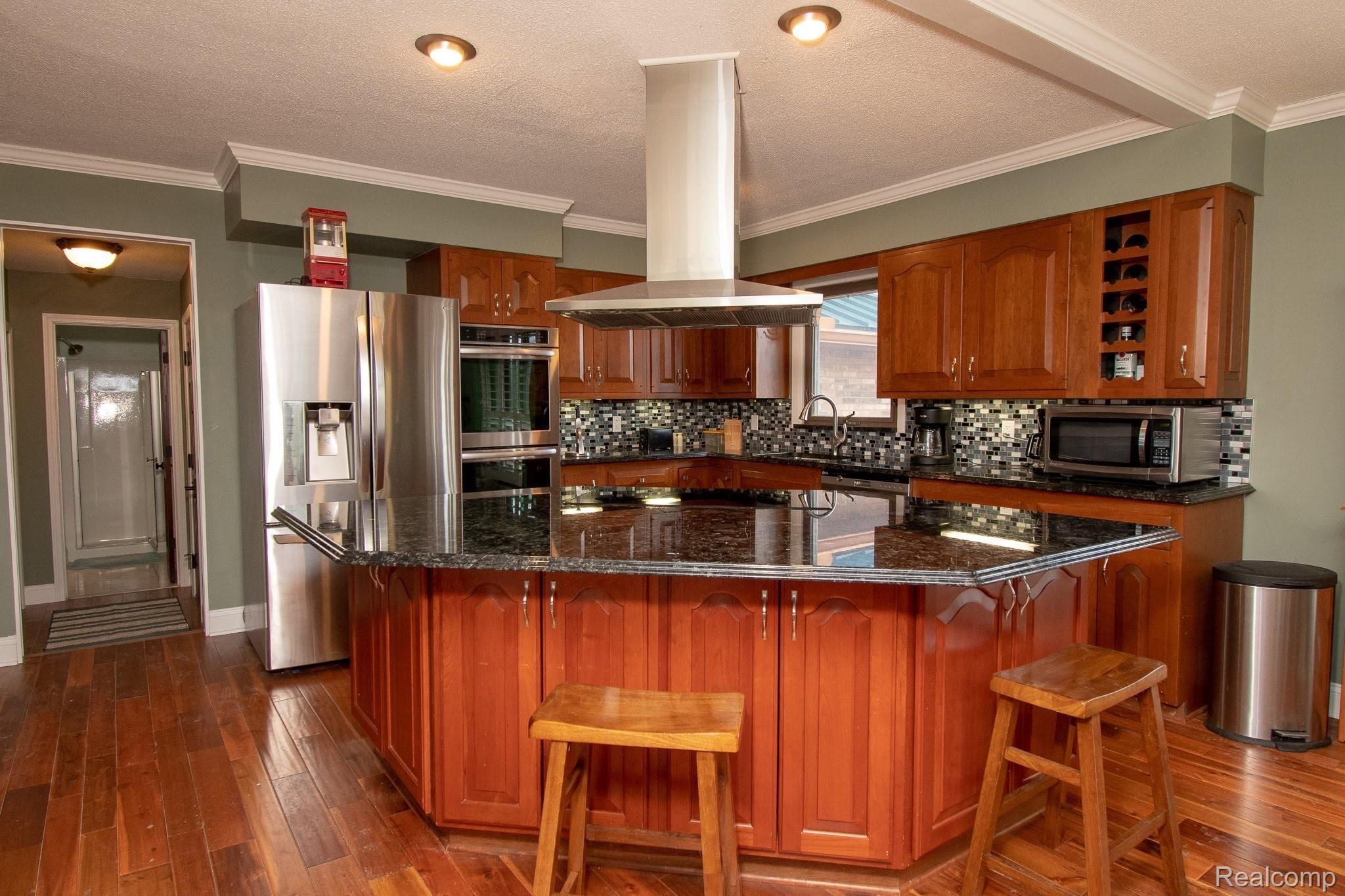 7488 Bentley Lake Road Pinckney, MI 48169 - Photo 10 of 22 bentley pic 9.jpg