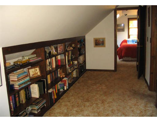 609 Marys Pond Road Rochester, MA 02770 - Photo 13 of 18 a view of a hallway with stairs