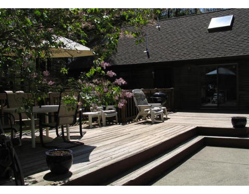 609 Marys Pond Road Rochester, MA 02770 - Photo 15 of 18