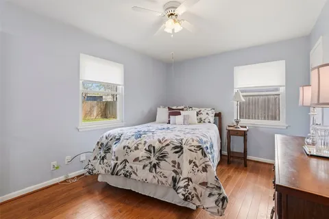 $299,000 | 9522 Hammerly Boulevard, Houston, TX 77080
