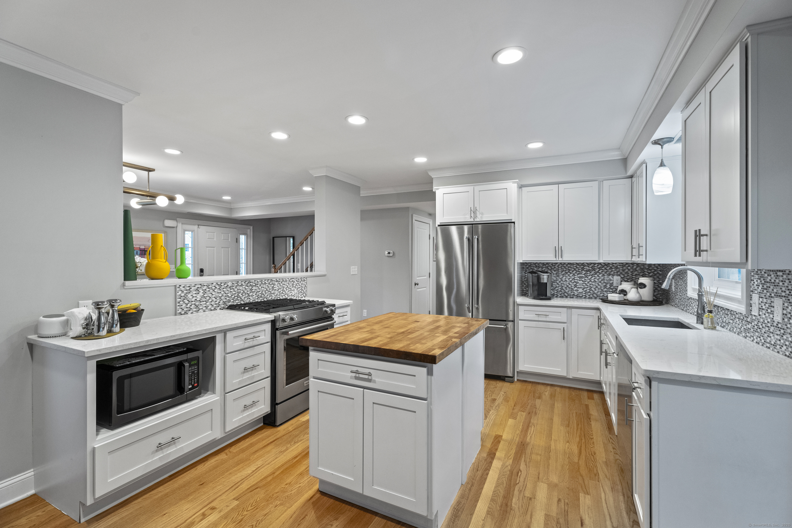 3 Arrowhead Road Madison, CT 06443 - Photo 13 of 40