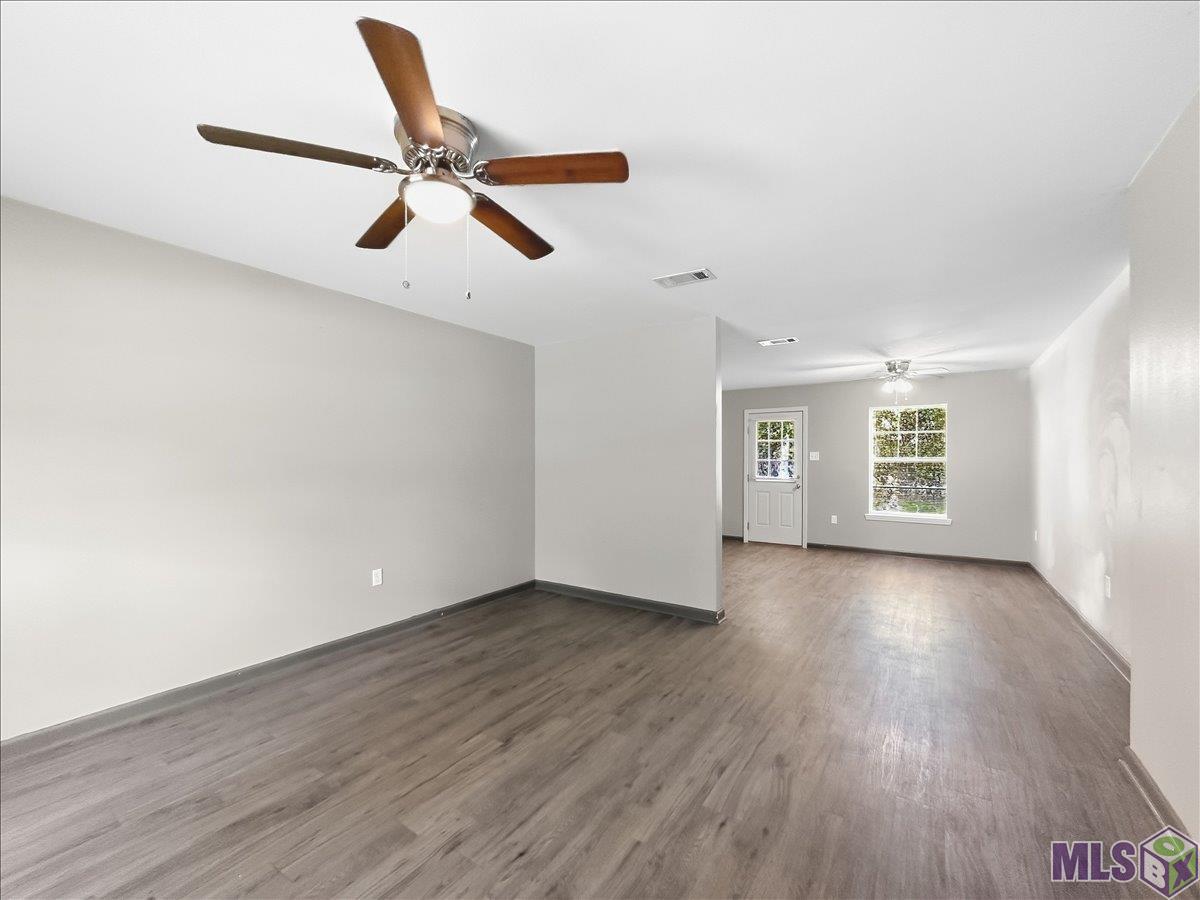 10131 Buttercup Drive Baton Rouge, LA 70809 - Photo 6 of 13 Gallery Image 6