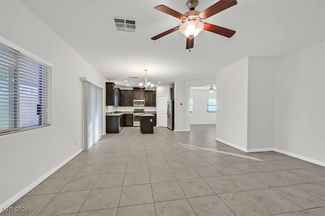 $2,600 | 9167 Sea Mink Avenue, Las Vegas, NV 89149
