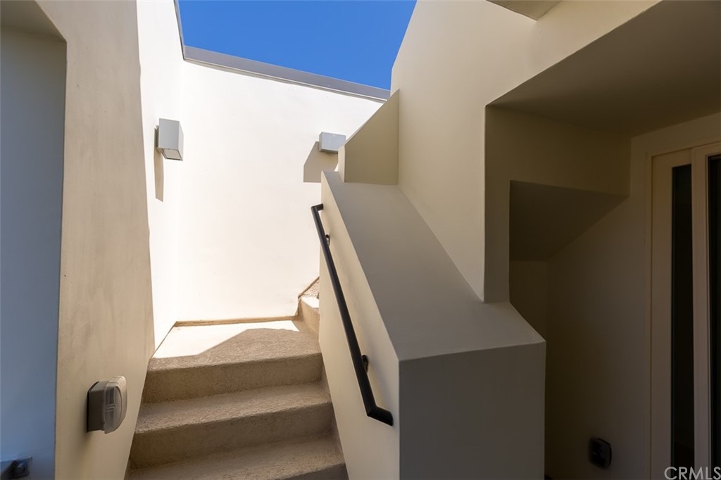 5505 River Avenue Newport Beach, CA 92663 - Photo 26 of 40 a view of stairs