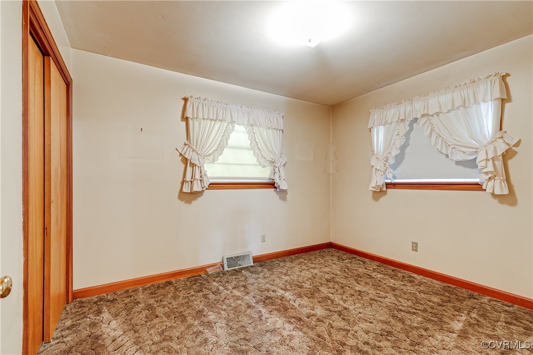 3307 Walnut Street Hopewell, VA 23860 - Photo 24 of 38 an empty room with windows
