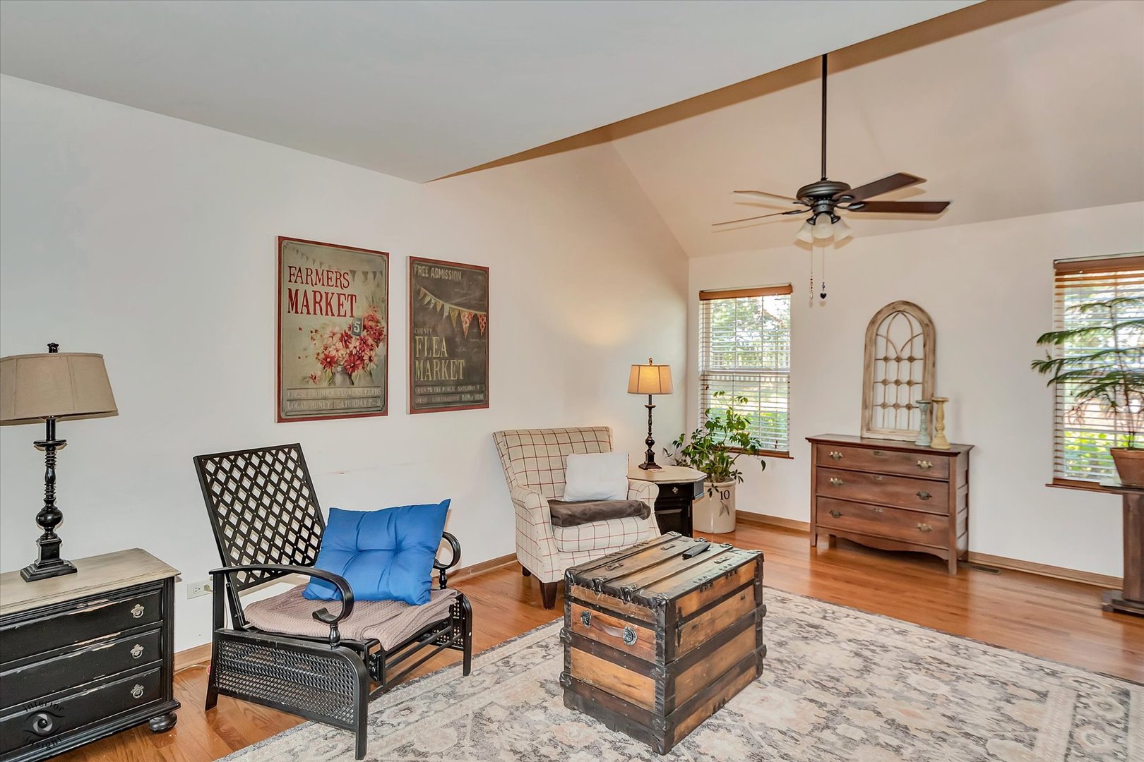 901 Barton Lane Peotone, IL 60468 - Photo 4 of 27 Gallery Image 4
